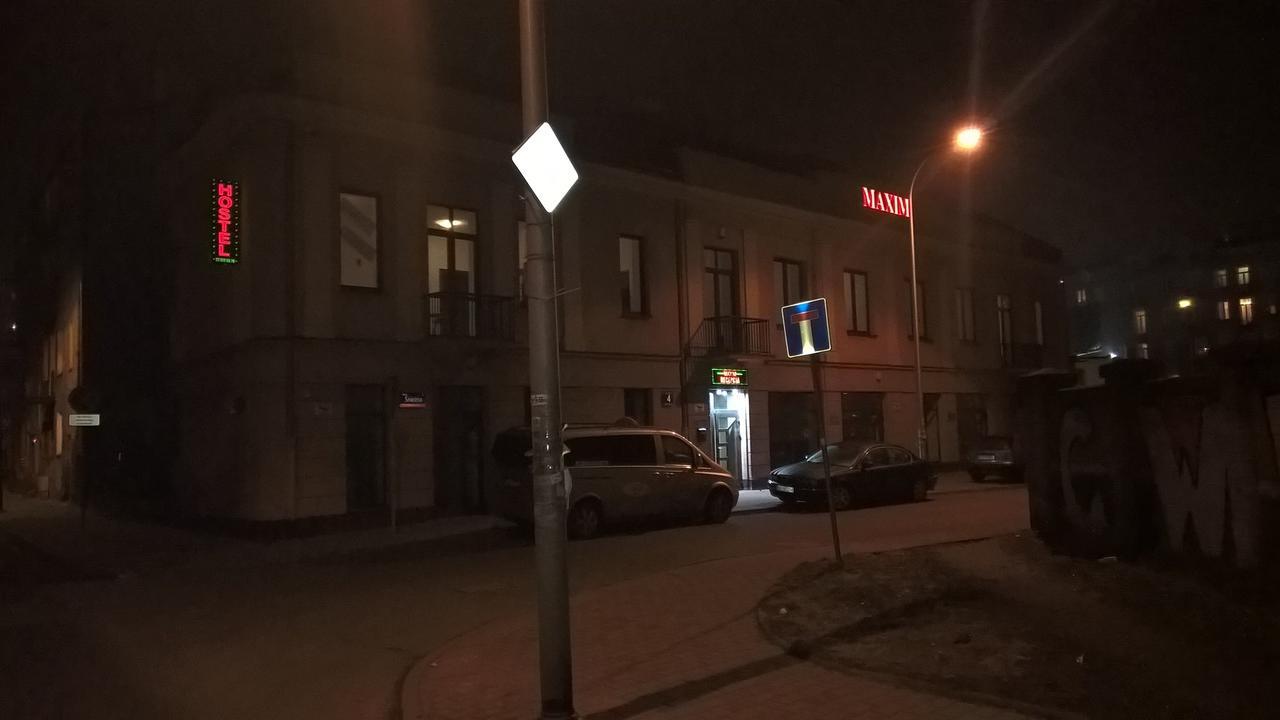 Hostel Maxim Varsóvia Exterior foto